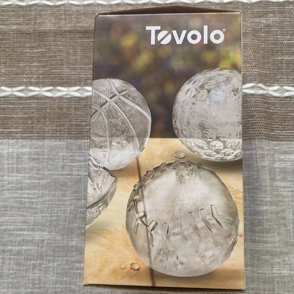 Sports balls Ice molds set of 4 - Picture 2 of 7